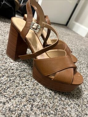 Yoki Brown Platform Block Heel Sandals